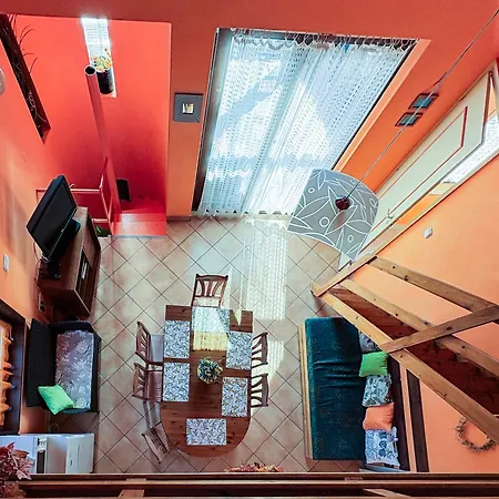 בית נופש Mediterran Rezidencia Jobb *