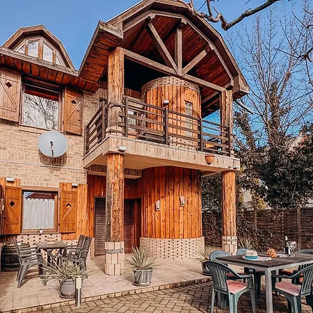 Mediterran Rezidencia Jobb *