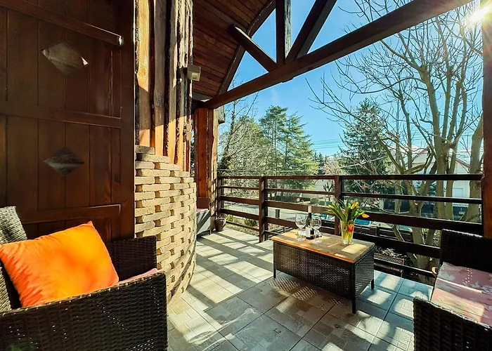 Mediterran Rezidencia Jobb Hébergement de vacances *