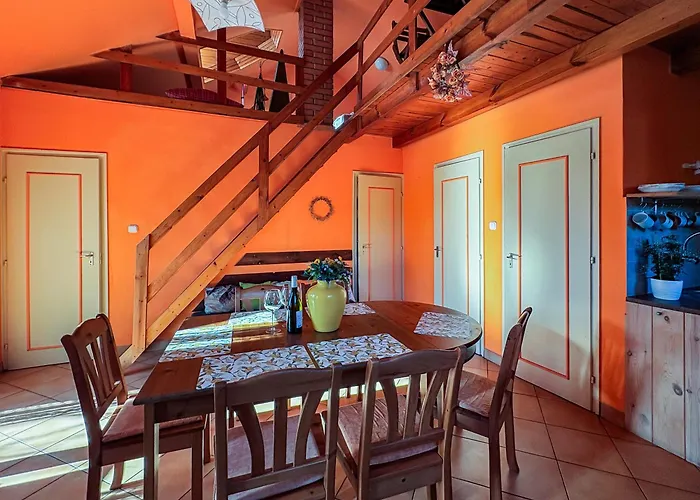 Mediterran Rezidencia Jobb 펜션 *